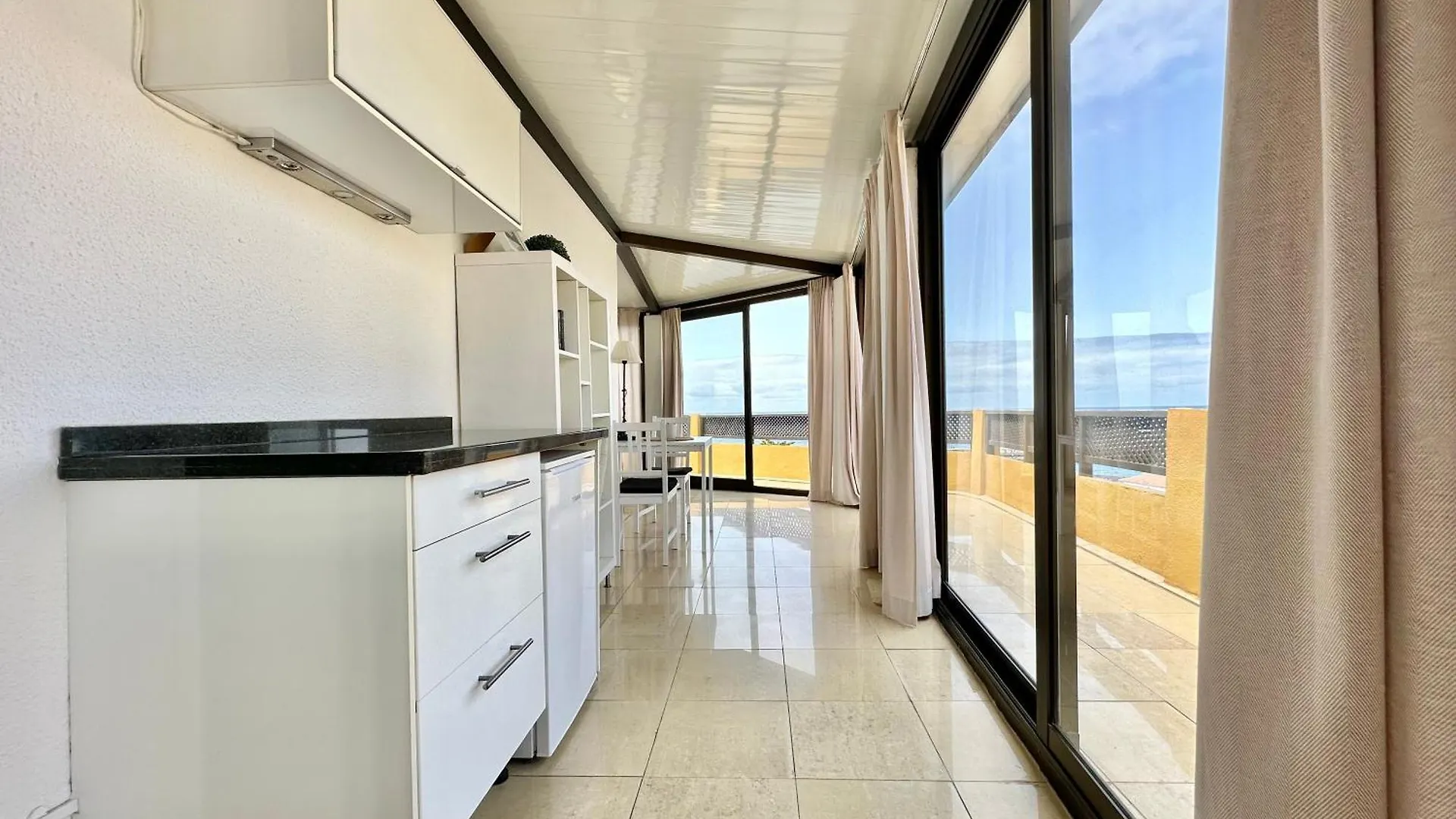 First Line Attic - Adults Only - Daire Puerto de la Cruz   Puerto de la Cruz (Tenerife)
